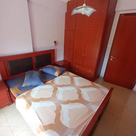 Apostolia Lux Apartment *